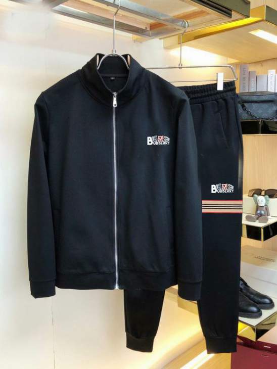 Picture of Burberry Sweater Suits _SKUBurberryM-5XL12yn20037580